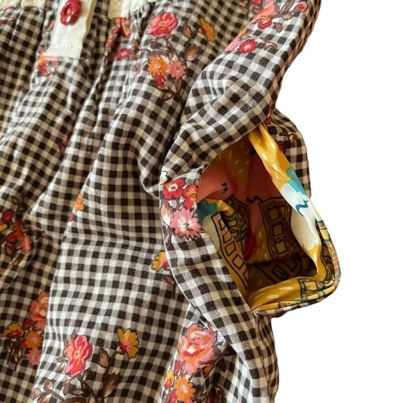 Wildflowers brown gingham print sleeveless dress with delicate warm floral print - Picture 4 of 8